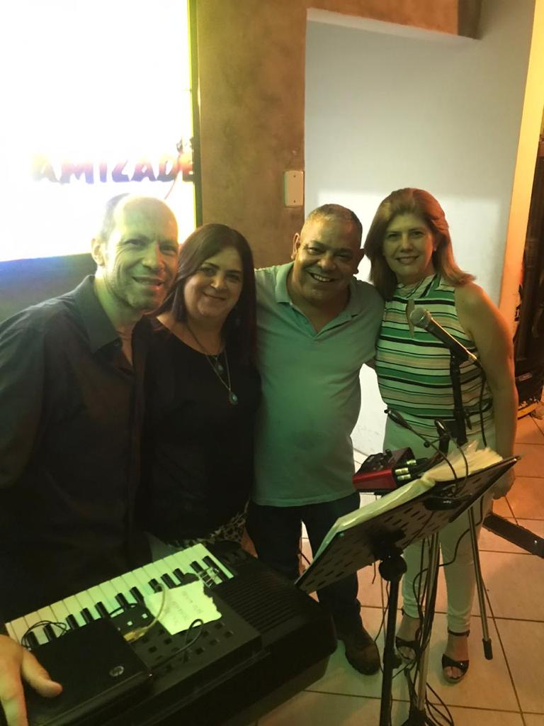 PMSL libera música ao vivo em bares e restaurantes, vans e ônibus de turismo em SL 1 foto bar PMSL libera música ao vivo em bares e restaurantes, vans e ônibus de turismo em SL