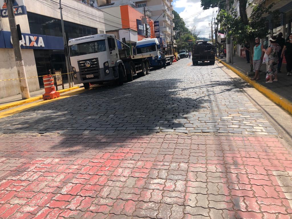WhatsApp Image 2022 04 07 at 13.20.29 Asfaltamento das ruas de São Lourenço é retomado