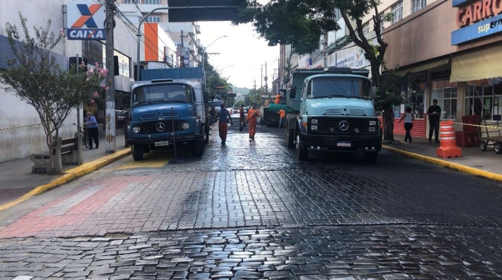 WhatsApp Image 2022 04 07 at 15.39.21 Asfaltamento das ruas de São Lourenço é retomado