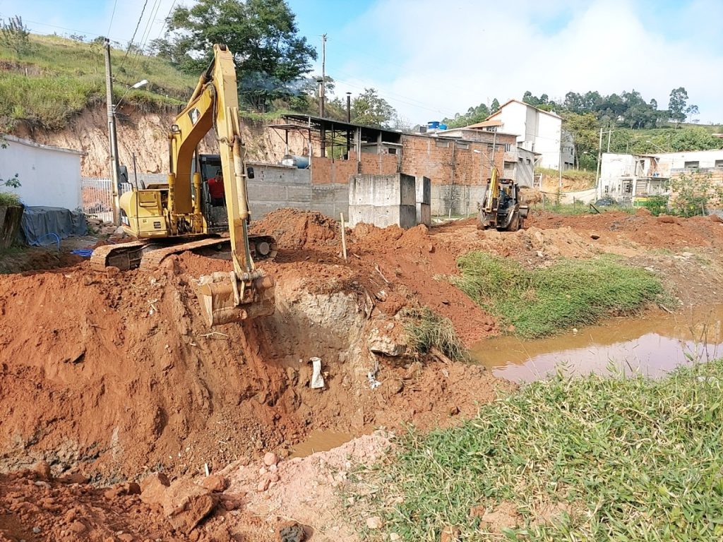 WhatsApp Image 2022 05 12 at 12.32.33 1 Ponte está sendo construída no bairro Nossa Senhora de Lourdes em SL