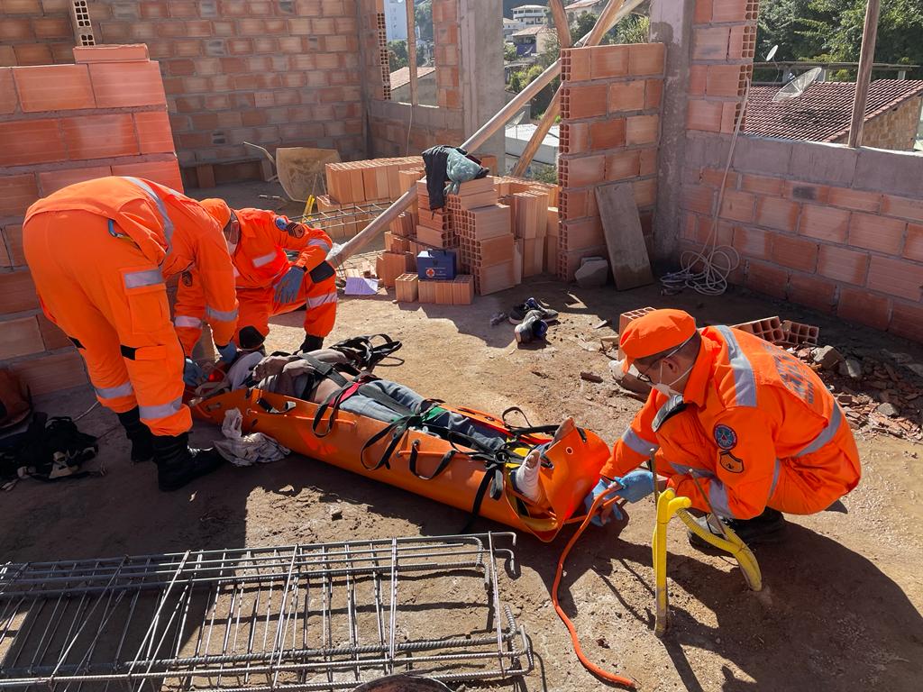 WhatsApp Image 2022 06 16 at 19.28.51 Trabalhador morre eletrocutado em São Lourenço e 2 ficam feridos
