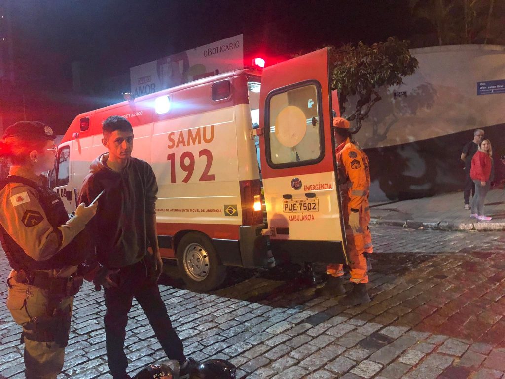 acidente motos Duas motos batem em São Lourenço
