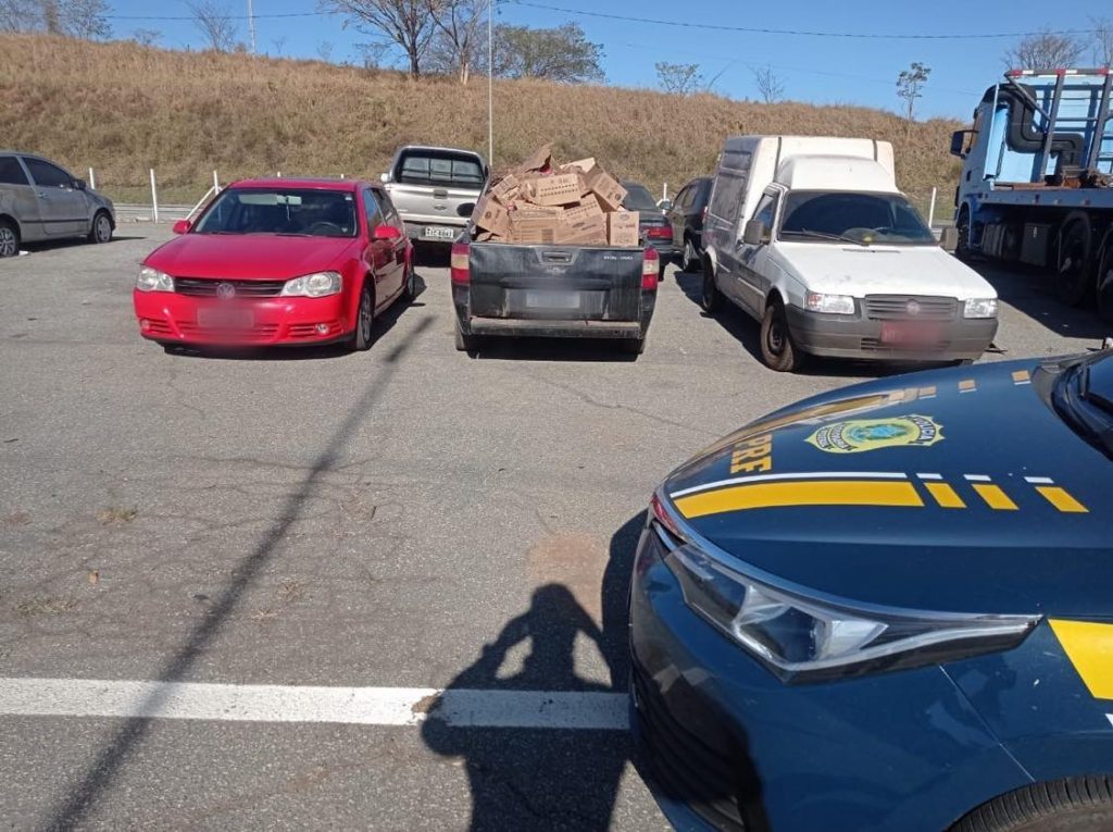 prf 2 Saqueadores de carga são presos