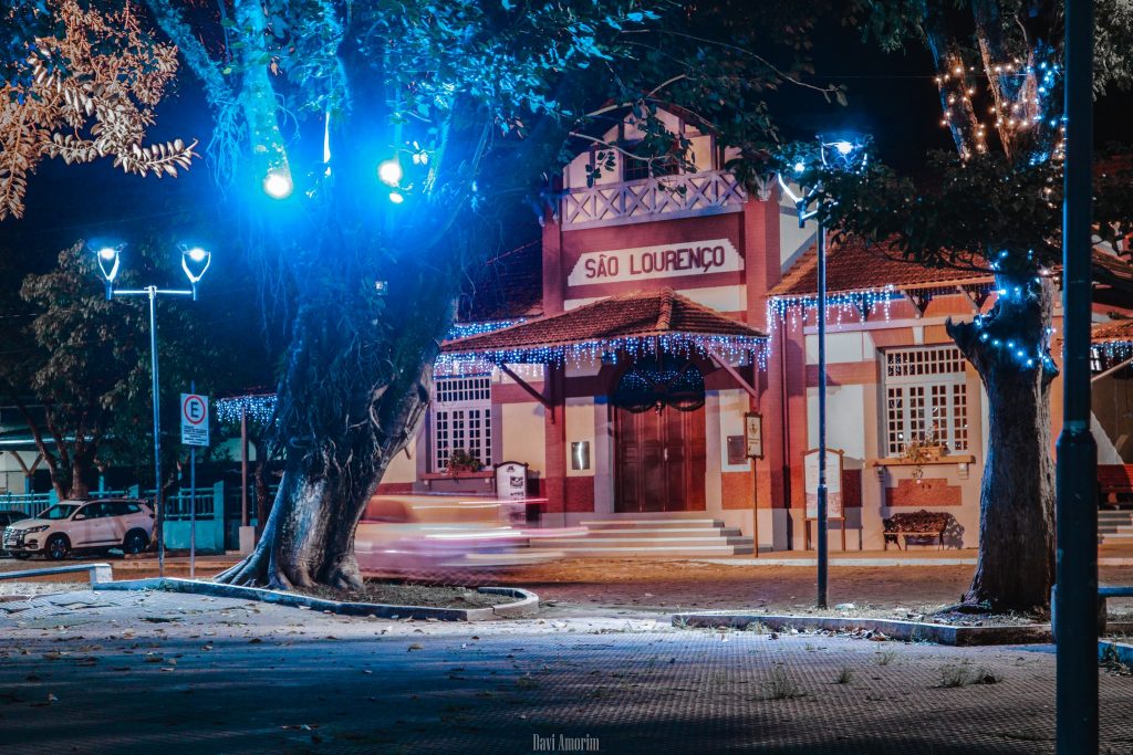 estacao trem Praça da Estação está decorada para o Natal!