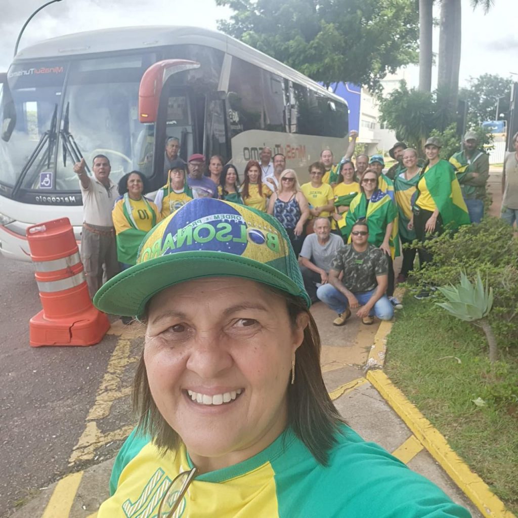 Manifestante de São Lourenço devolveu a Constituição na PF de Varginha e ela já esta de volta ao STF 2 marcelo 4 Manifestante de São Lourenço devolveu a Constituição na PF de Varginha e ela já esta de volta ao STF