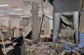 caixa itajuva PM realiza simulação de ataque a banco com explosivos em São Lourenço no dia 25/04