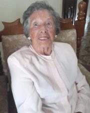 margarida Professora Margarida Melo de Lorenzo comemora 99 anos!!