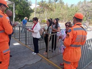 bomb festa 2 Bombeiros de São Lourenço fazem campanha contra queimadas