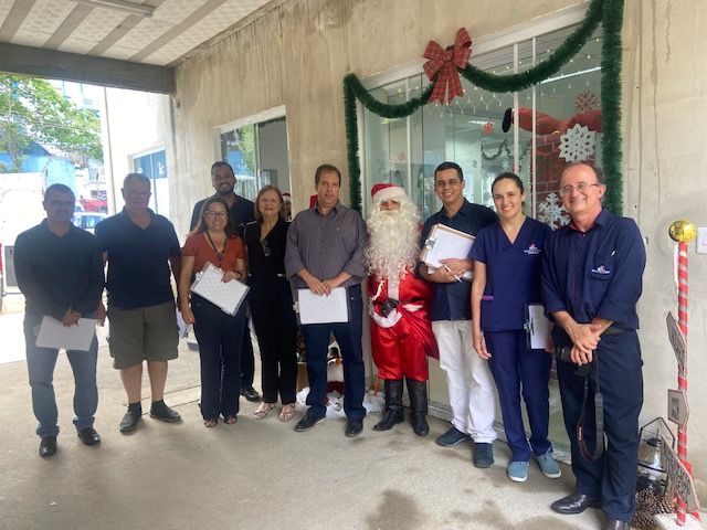 hospital natal 2 O Hospital São Lourenço está realizando, neste ano, o 1º Concurso de Enfeites de Natal