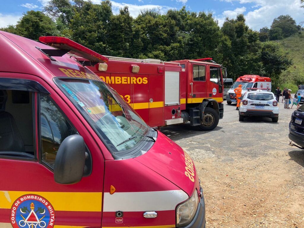 5b40e19f 2167 4e30 98d5 de89c4ee3dd9 Acidente entre moto e carro em Pouso Alto com vítima fatal