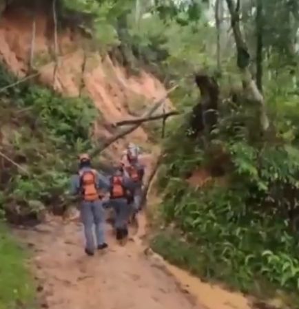 IMG 5553 Bombeiros retomam buscas por romeiro que desapareceu na divisa entre MG e SP