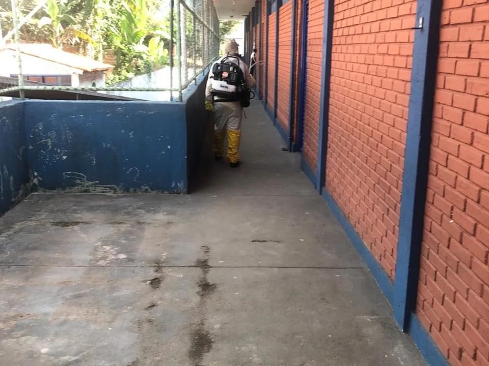 IMG 6465 Mutirão contra a dengue realiza fumacê nas escolas em São Lourenço