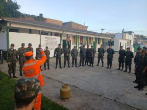 Imagem do WhatsApp de 2025 05 18 as 21.27.39 5d781adf Treinamento de fogo e cidadania: bombeiros capacitam tiro de guerra de São Lourenço em combate a incêndios