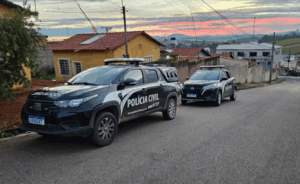 HHHH Mulher é presa por venda de atestados médicos falsos em Pouso Alegre