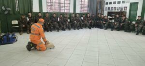 Imagem do WhatsApp de 2025 07 22 as 09.40.59 b0f9c96c Corpo de bombeiros realiza treinamento de primeiros socorros com atiradores do tiro de guerra de São Lourenço