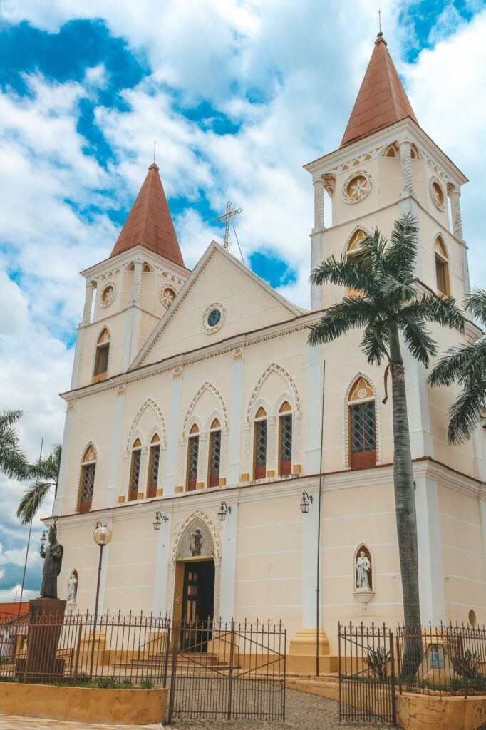Catedral scaled 1 Contato
