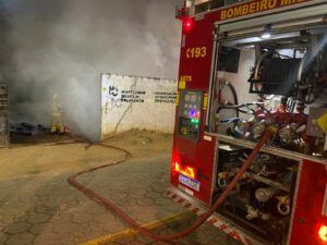 Imagem do WhatsApp de 2025 08 07 as 22.34.53 4be392f1 Incêndio atinge empresa de reciclagem em São Lourenço e mobiliza Corpo de Bombeiros