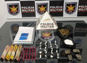 Imagem do WhatsApp de 2025 08 19 as 10.30.04 a7a35cd8 PM prende autores e apreende drogas em operação no bairro Barreiro, em São Lourenço