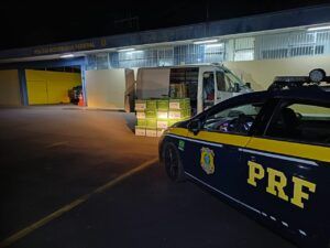 WhatsApp Image 2025 08 28 at 10.52.45 PRF prende casal por furto de carga de bebidas na Fernão Dias, em Carmópolis de Minas