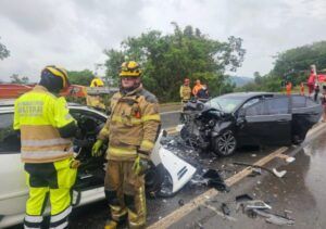 Colisão na BR-459 em Pouso Alegre deixa uma vítima fatal e quatro feridos 1 WhatsApp Image 2025 10 29 at 09.54.46 Colisão na BR-459 em Pouso Alegre deixa uma vítima fatal e quatro feridos