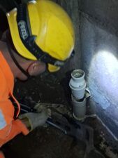 WhatsApp Image 2026 03 16 at 20.12.01 Corpo de Bombeiros de São Lourenço resgata gato preso em cano no bairro Carioca