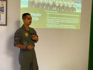 WhatsApp Image 2026 06 16 at 09.18.33 Atirador veterano retorna ao Tiro de Guerra de São Lourenço e compartilha experiência com a nova turma