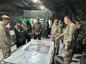 2 18 Exercício conjunto prepara militares do Exército Brasileiro para missões de paz