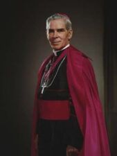 images 1 Igreja Católica ganha um novo beato, Fulton Sheen é beatificado em cerimônia histórica nos Estados Unidos